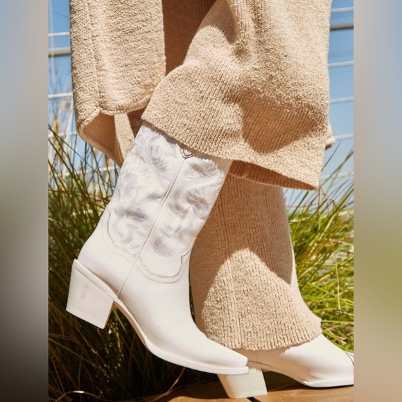 Free People by Jeffrey Campbell Dagget Cowboy Western Boots in White Size 8 - Picture 12 of 13